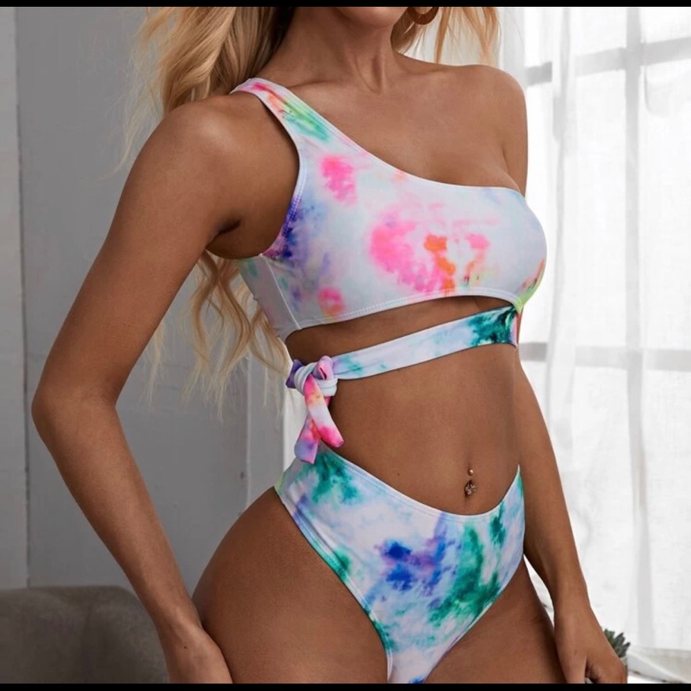 BRAND New Shein Bikini!